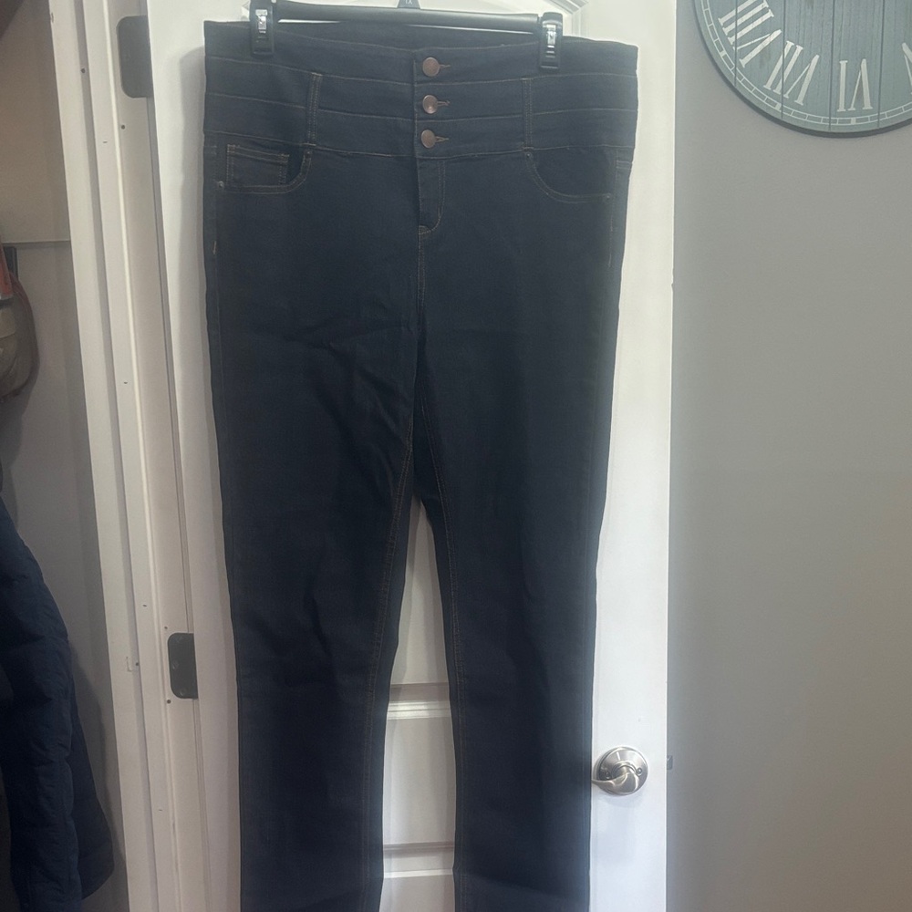 High-Waisted Dark Blue Jeans